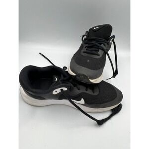 Nike Revolution 7 GS Youth 6Y Black White Running‎ Shoes Sneakers FB7689-003
